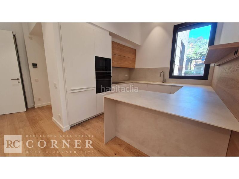 Foto a3115713-0f1d-426f-a9ed-b3c9ec0bfd92. Pis amb calefacció piscina a Sarrià Barcelona