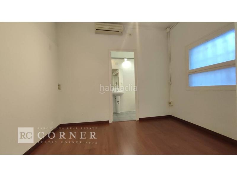 Foto b9322ad1-ac22-4078-aad7-a2894600ec20. Alquiler local comercial  a pie de calle. sant gervasila bonanova. en Barcelona