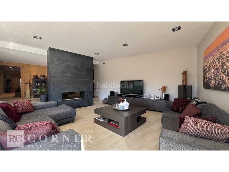 Foto 21bb5ef9-dd30-4809-86fb-8e4b0a650343. Chalet avec parking piscine dans Papiol (El)