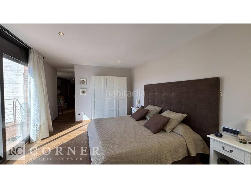 Foto 558b5209-000c-4ea7-aa94-4b305a3e0a00. Chalet avec parking piscine dans Papiol (El)