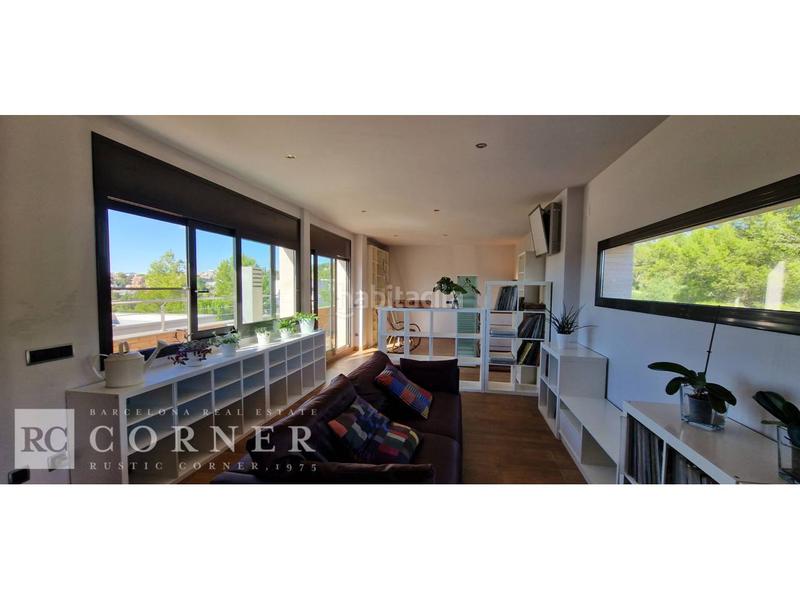 Foto 83cc3369-c01b-4548-bd7d-efff8d907924. Chalet avec parking piscine dans Papiol (El)