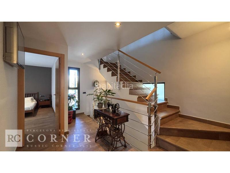 Foto 887ca15c-21c6-4c04-8ce7-9d747f2188f5. Chalet avec parking piscine dans Papiol (El)