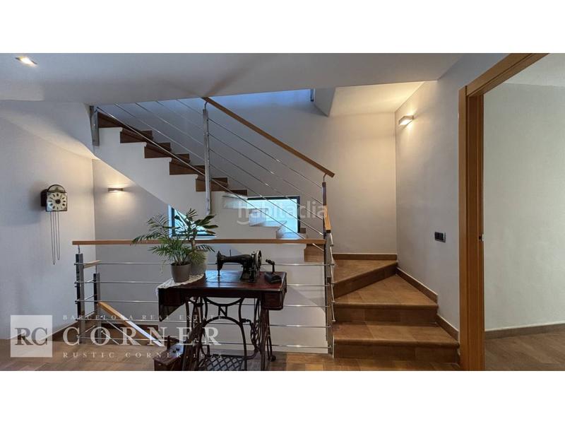 Foto 9d1a11f7-eb66-4b76-8e79-ebe6413ca1b8. Chalet avec parking piscine dans Papiol (El)