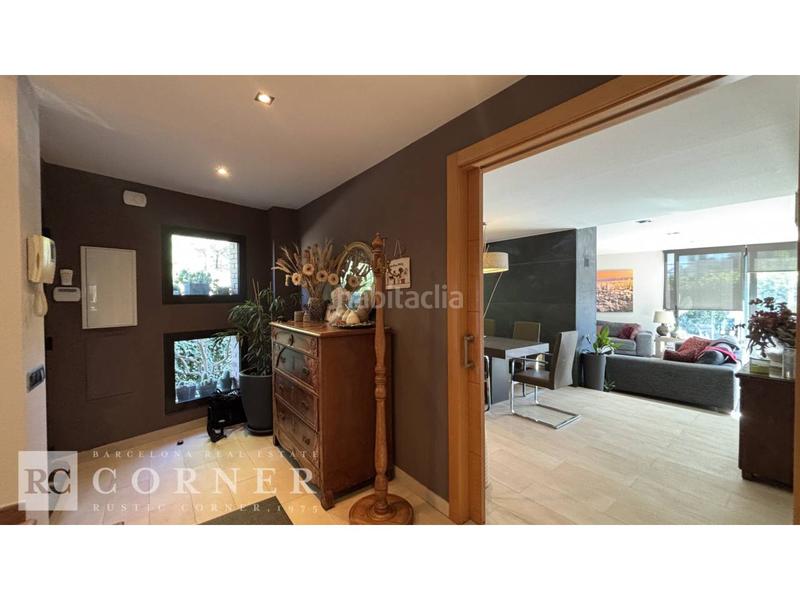 Foto c4040b07-4f6f-489a-b829-9d655e539058. Chalet avec parking piscine dans Papiol (El)