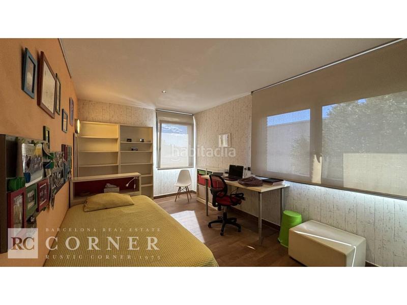 Foto cfb6319c-b3da-4f4e-8919-2483de0b57e4. Chalet avec parking piscine dans Papiol (El)