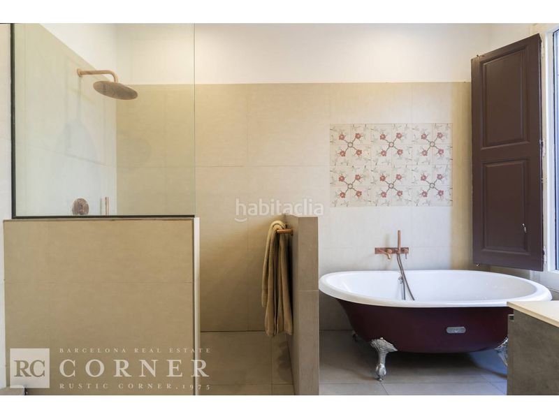 Foto 6cc80519-6197-4890-9122-871d4de8ded5. Casa amb calefacció piscina a Putget - Farró Barcelona