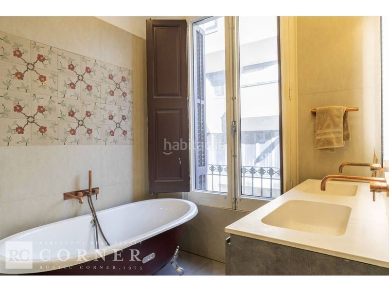 Foto de653c37-b5c4-4da9-b745-b6aa7595028f. Casa amb calefacció piscina a Putget - Farró Barcelona