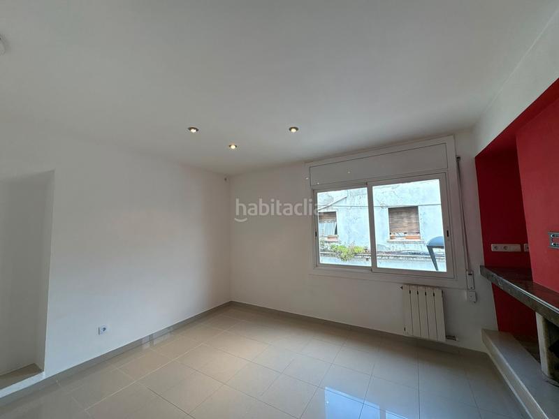 Foto 042b1803-c4a9-42f9-a57b-4ffc5bf83020. Location appartement avec cheminée chauffage parking dans Llinars del Vallès