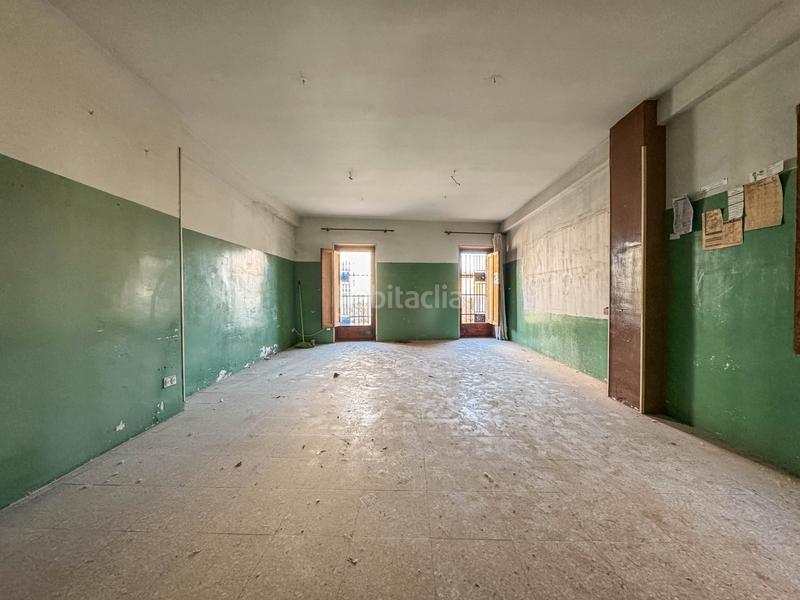 Foto e1198f5a-24d5-45e1-92ad-8335cd50683b. Édifice dans Valls