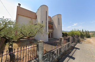 Chalet  Carrer font de nerola. Espectacular chalet con vistas al bosque de poblet en vimbod