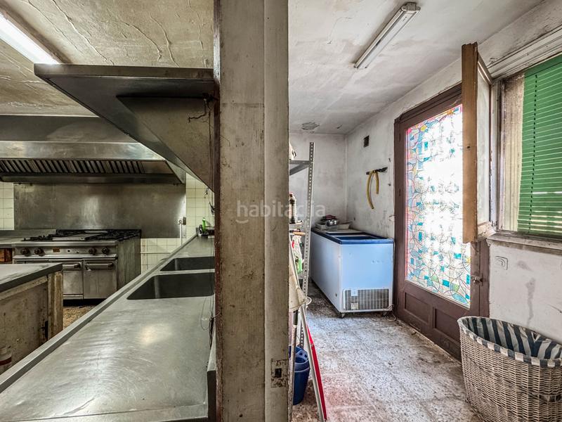 Foto 46cb851f-8f0a-4fa3-a1c1-b5d3b8f45fdc. Local comercial a vial de la clau 1 a Vimbodí