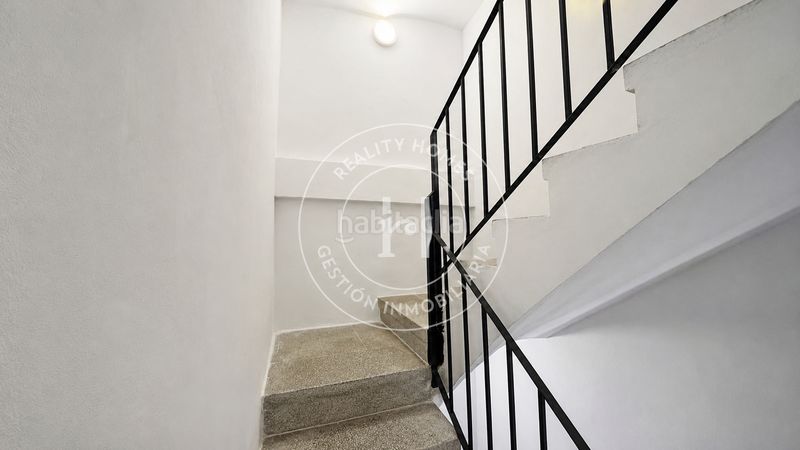 Foto 53e49e2d-b0fc-43b9-8ab5-a0d163dc5534. Edificio in Vimbodí