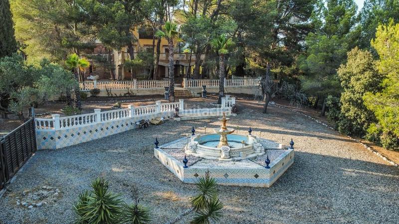 Foto a3af802c-c8f0-4974-8708-3e29419a0c56. Chalet in vial camino 0 in Valls