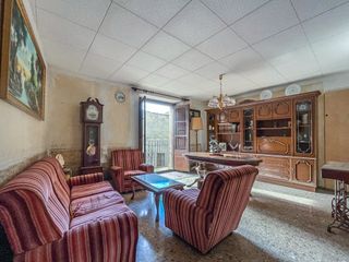 Casa in Carretera de maldà. Oportunidad - uso particular o inversión rural