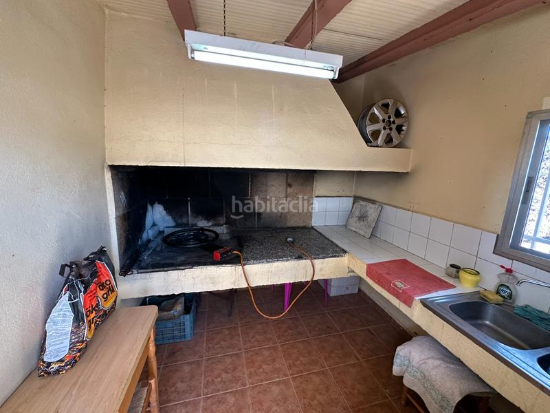 Foto 22279b8a-b3ce-4b08-adbc-1b02a4af021d. Xalet amb xemeneia aparcament piscina a Monserrat