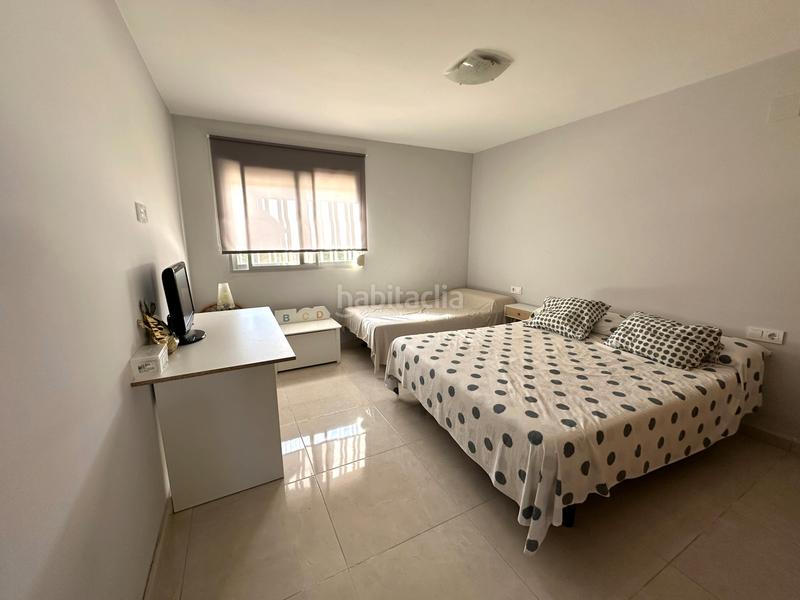 Foto 28f143b4-3095-496b-8119-2293f49823ac. Xalet amb xemeneia aparcament piscina a Monserrat