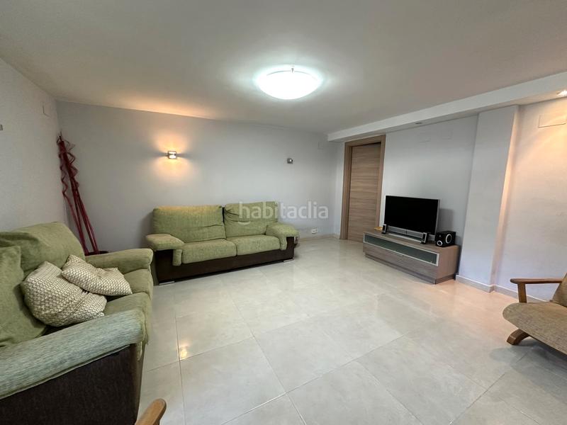 Foto 52616ad0-d841-4049-b53f-59a88af3409d. Xalet amb xemeneia aparcament piscina a Monserrat