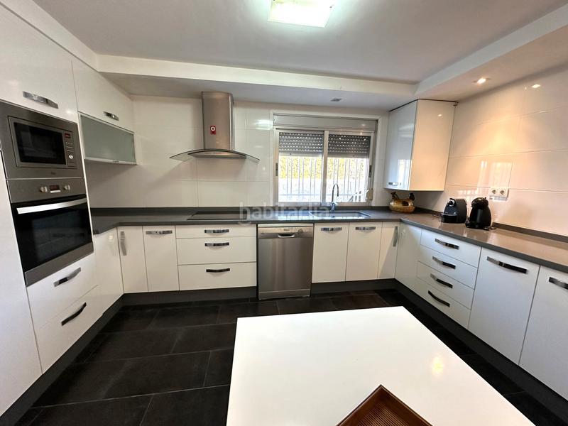 Foto 59cff685-25c3-46c5-8777-d824a66c2759. Xalet amb xemeneia aparcament piscina a Monserrat