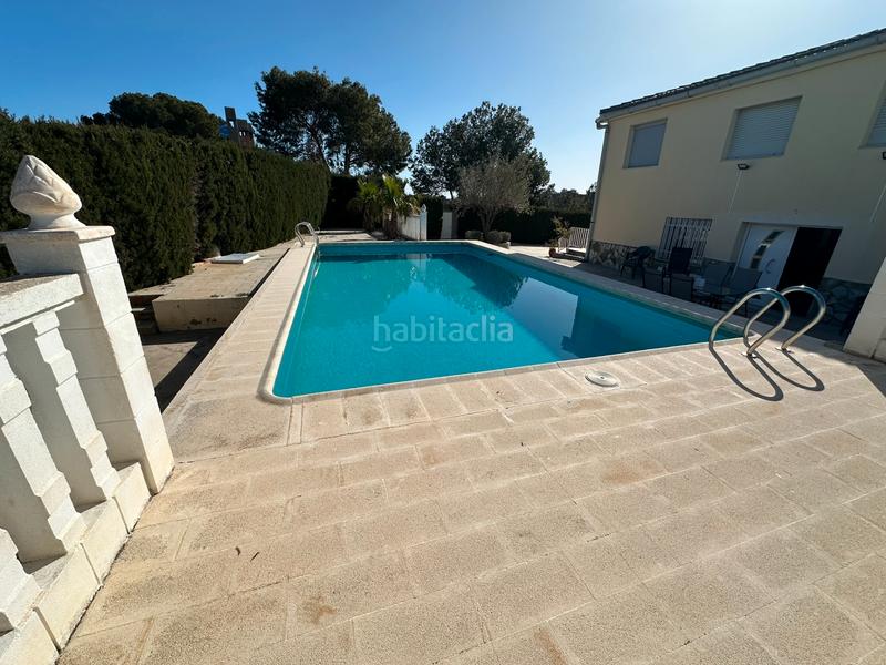 Foto a7bd7f56-1148-4eef-9f6d-3528bcd84be8. Xalet amb xemeneia aparcament piscina a Monserrat