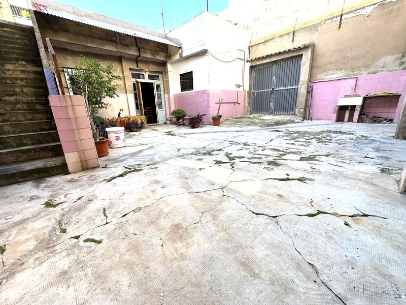 Foto 5e4e3969-9eff-4c52-8088-0efc372be3a5. Terreny residencial a Santa Rita Paterna