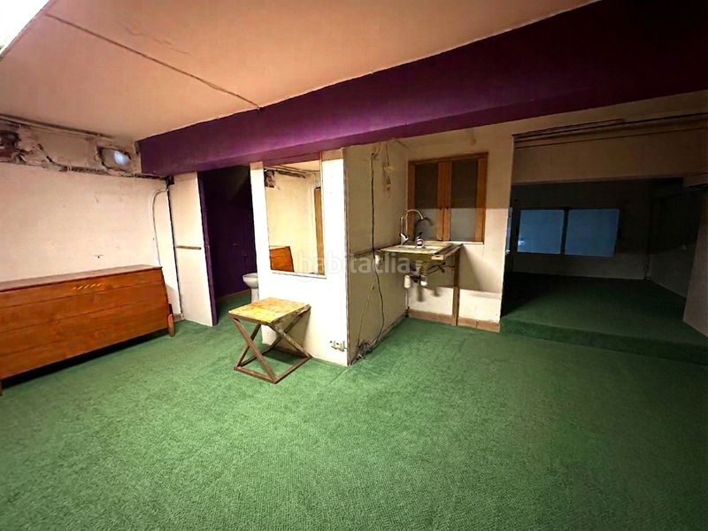 Foto c4d4c39c-9d7f-4199-8210-9bcf54eaba29. Local comercial a Nou Moles Valencia