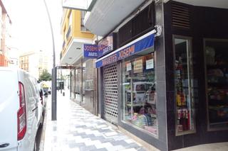 Local commercial à Avenida portugal 11