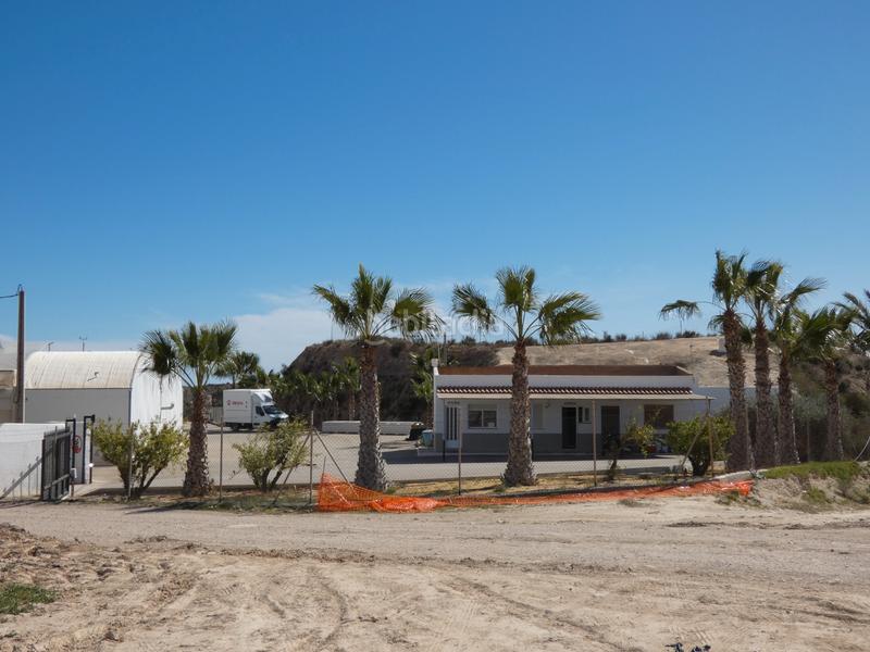 Foto 8e3f1d58-6158-4b44-bf1c-f2905ca43216. Rural plot in camino venta hormiga 2 in Burjulu - La Mulería Cuevas del Almanzora