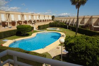 Semi detached house in Carretera de garrucha 53