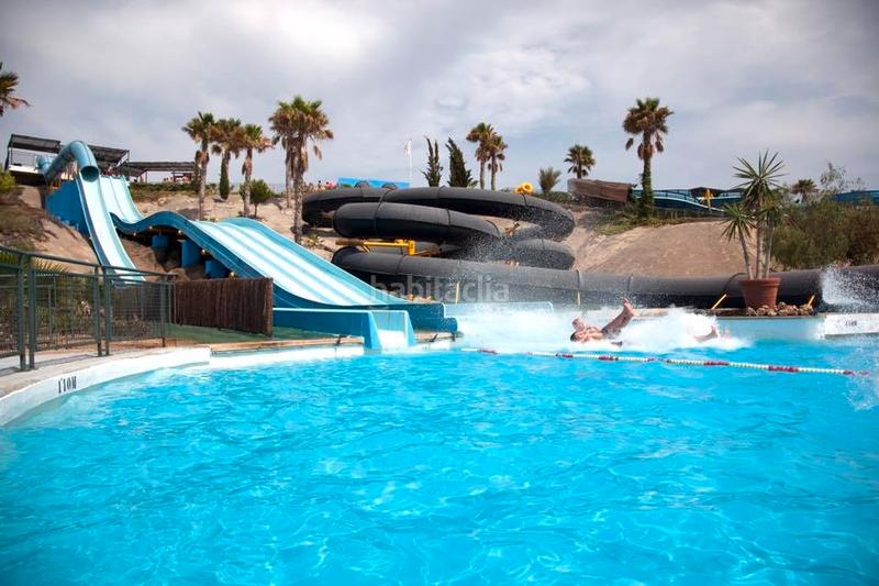 Foto e7050c8f-78d1-4517-82d2-5cc480deb566. Appartement in calle pi y margall 1 in playa de Garrucha Garrucha