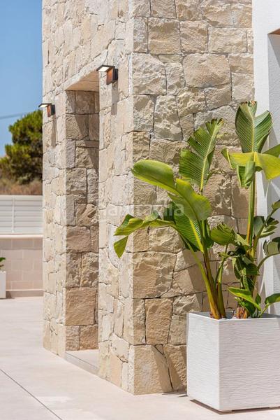 Foto 578e31f6-7345-4e8c-832f-eae38d2b7256. Xalet a avenida ciudad de barcelona 11 a Cala Marqués Vera