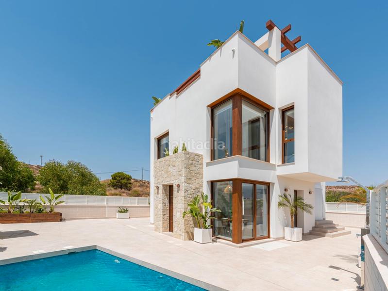 Foto 843134fb-616a-4cf7-9c43-633d4a6b495f. Xalet a avenida ciudad de barcelona 11 a Cala Marqués Vera