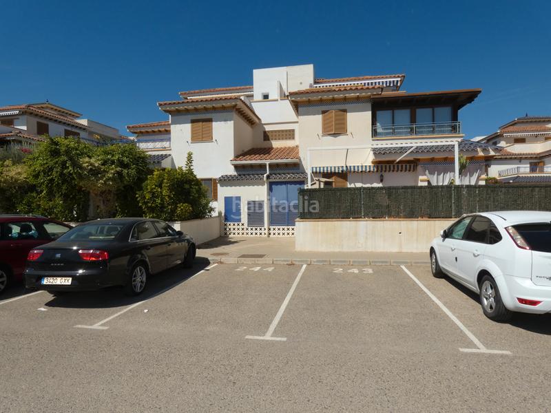 Foto 033e38a8-a5bb-454d-8ab6-60f96dd07393. Ground floor in avenida descubrimiento 5 in El Playazo Vera