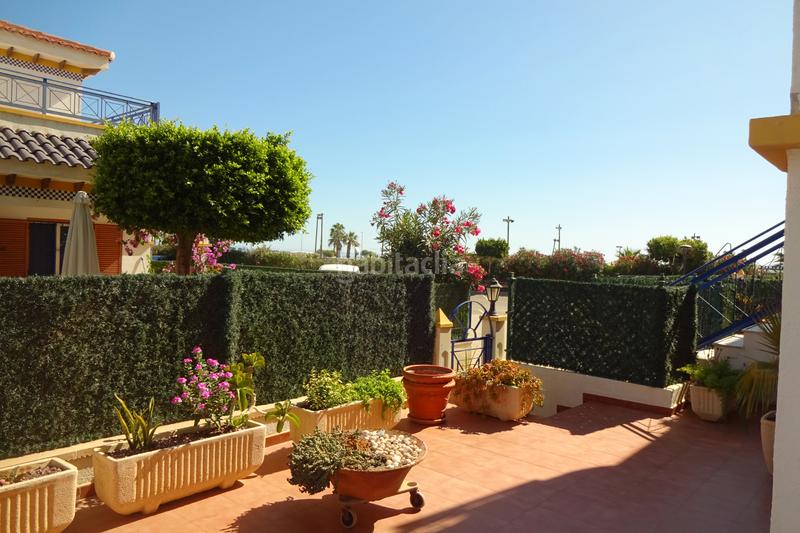 Foto 35d23cdc-a574-481c-b112-b22d1a691322. Ground floor in avenida descubrimiento 5 in El Playazo Vera