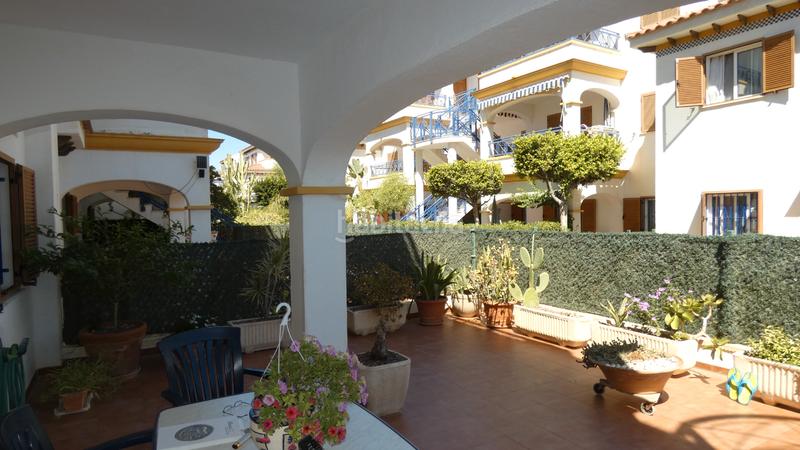 Foto c0cabb6f-d746-4b79-98bf-b49d4288eca9. Ground floor in avenida descubrimiento 5 in El Playazo Vera