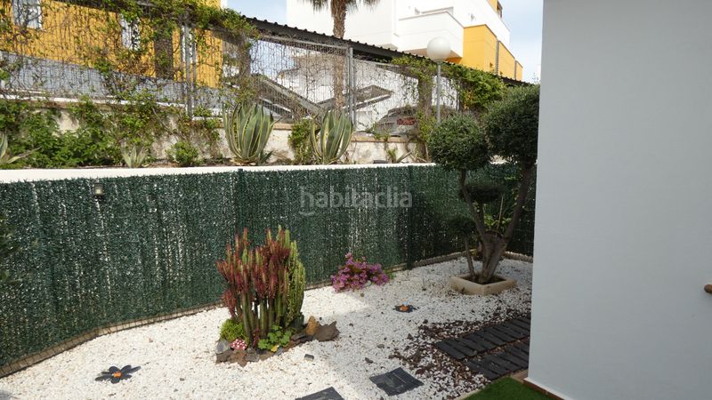 Foto 393000cc-27ea-4fa4-abdc-cdbf57ecd458. Apartament a avenida cañada julián 6 a Las Salinas Vera