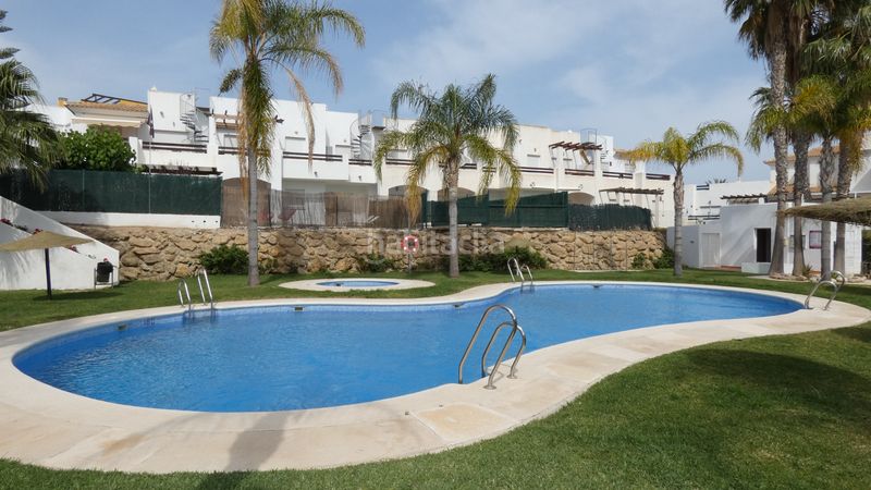 Foto dd6bf90c-5696-4a38-ae1e-57f3f9d49b1d. Apartament a avenida cañada julián 6 a Las Salinas Vera