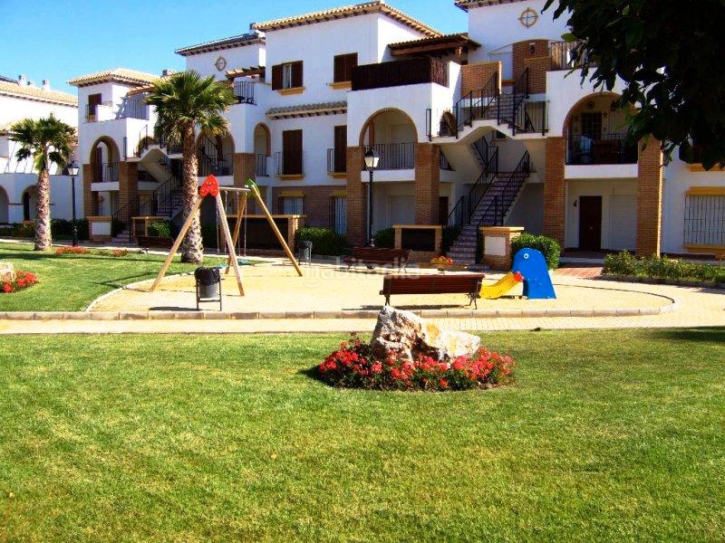 Foto 49aaa7da-29be-4c6a-ae8a-b99d0bfff0c6. Appartement dans avenida la giralda 2 dans Lomas del Mar Vera