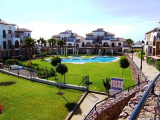 Flat in Avenida la giralda 2