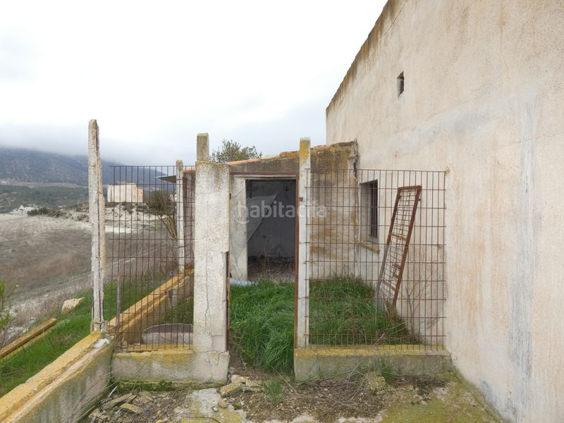 Foto ba1c85c0-809b-4d82-b414-03e7bf2aa9b2. Propriété dans calle María callardo 1 dans María