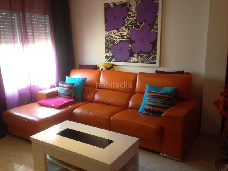 Foto b6b32cd0-6a49-48b0-a52d-cbb8f03381df. Casa aparellada amb calefacció piscina a Las Marinas - Pueblo Laguna Vera