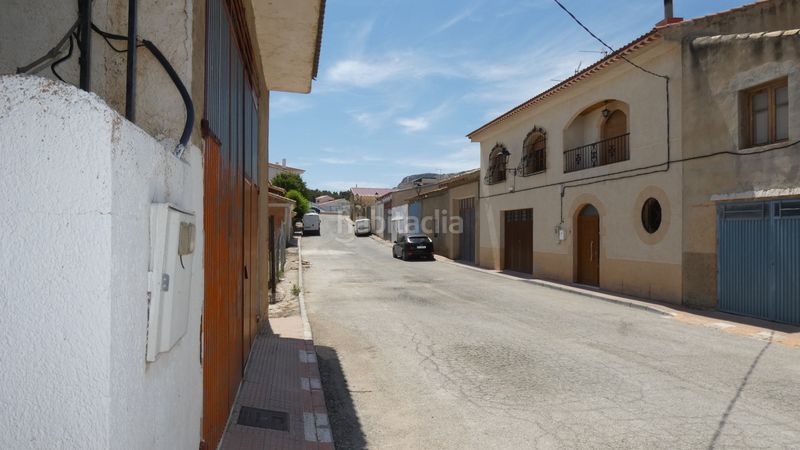 Foto 127d9cf6-4bbd-4cb3-ba2b-a2417983e070. Chalet en calle nueva 5 en María