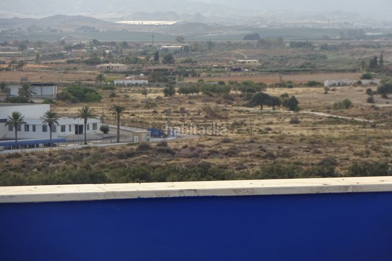 Foto accde7c2-f29b-4f68-ab7d-ee52ce6720bd. Casa aparellada a calle miradores 4 a puerto de Garrucha Garrucha