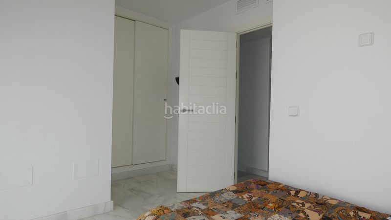 Foto d28dc01a-04b9-4d18-8107-1591662d71e0. Casa aparellada a calle miradores 4 a puerto de Garrucha Garrucha
