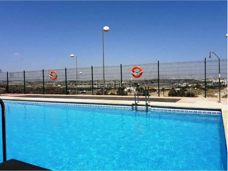 Foto d2f250ca-6ce1-4352-b1eb-d5f8307961fb. Casa aparellada a calle miradores 4 a puerto de Garrucha Garrucha