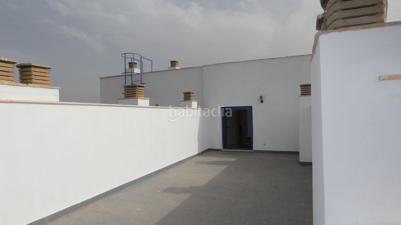 Foto a6af9fd6-e01d-4d3d-9294-ddad0d5c8f18. Casa pareada en calle miradores 4 en puerto de Garrucha Garrucha