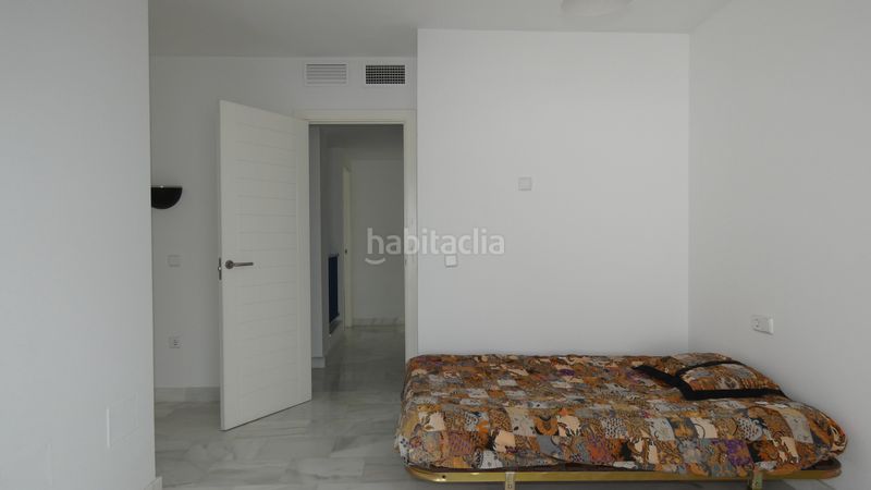 Foto bbb4cd17-c3c0-41dc-a2b1-762fa79db9f8. Casa pareada en calle miradores 4 en puerto de Garrucha Garrucha