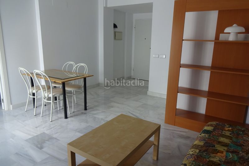 Foto e217a0d0-cd57-455c-9076-0eeb1155bb79. Casa pareada en calle miradores 4 en puerto de Garrucha Garrucha