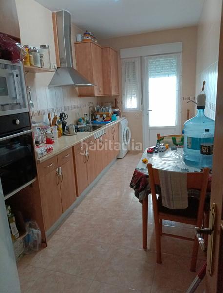 Foto a8ecfd5a-c84e-47aa-8a62-33444d93f1e1. Haus mit heizung parking in Dosbarrios