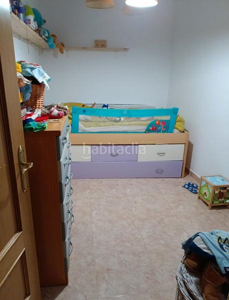 Foto c1f1c996-29d8-4169-bc00-c8497b83682b. Haus mit heizung parking in Dosbarrios