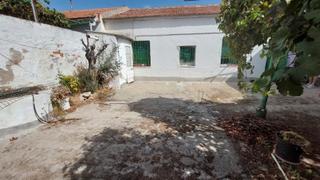 Casa a San Martín de la Vega. Fantástico casa con terreno